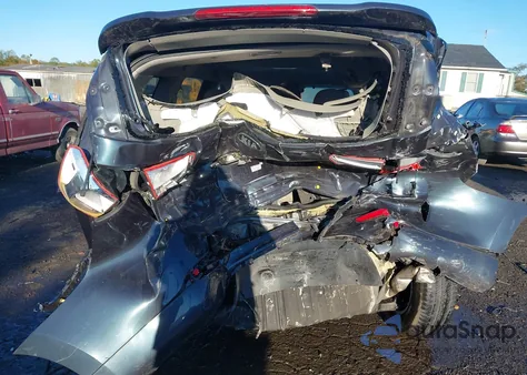 2016 Kia Sedona Lx z USA, uszkodzony, nr VIN KNDMB5C12G6090675